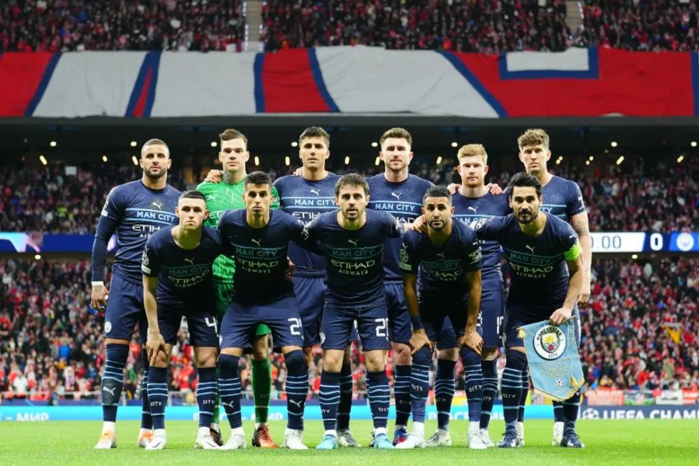 B费社交账号连发“炒掉英力士”“曼联烂透了”，俱乐部紧急发声明