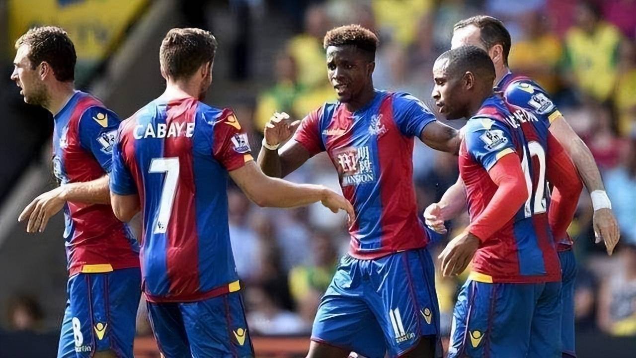 TA：萨拉赫和马内的关系很微妙，他们曾“争抢”过理疗师